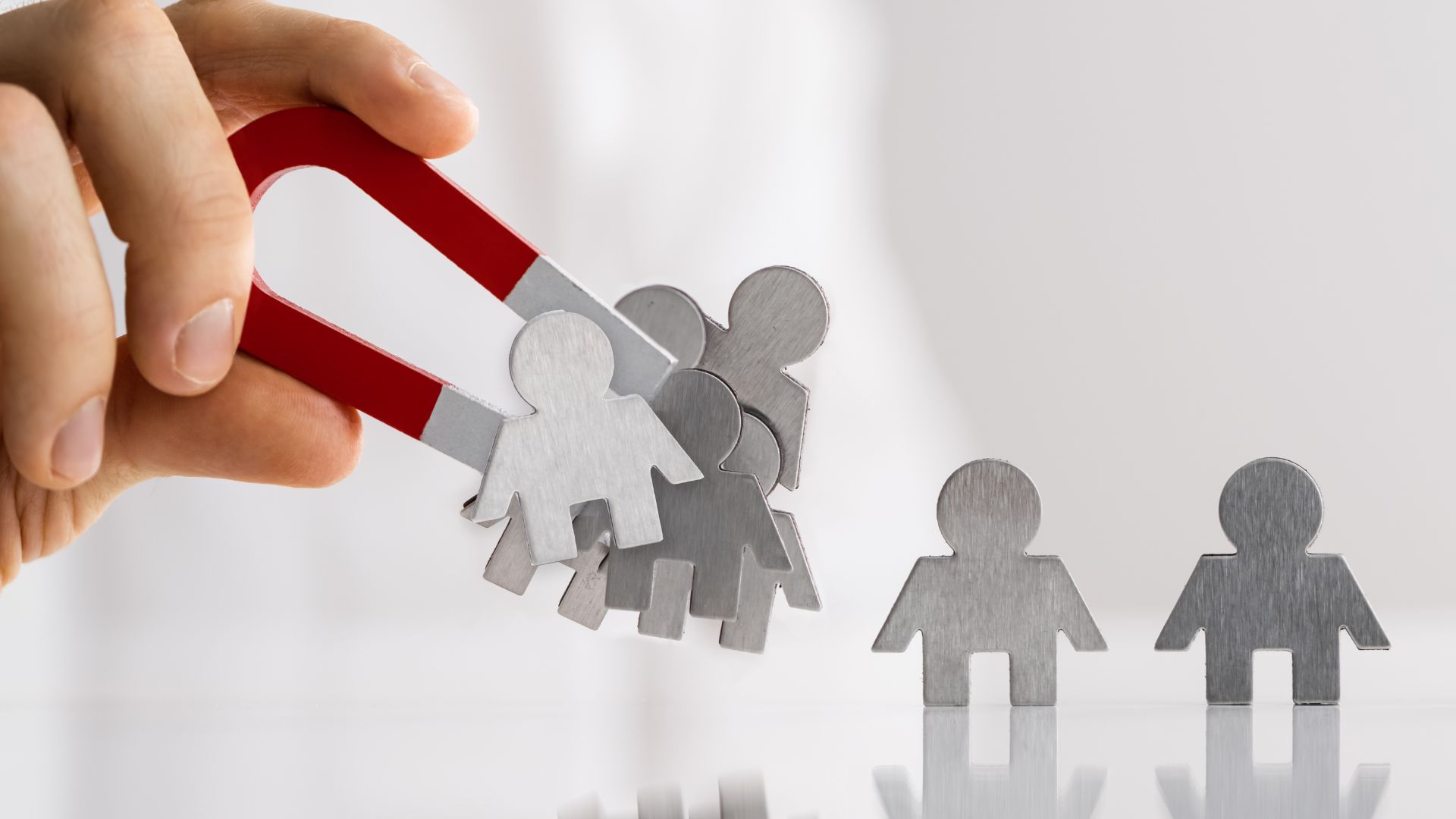 Descubra como construir a autoridade da sua empresa no Google e aumentar sua visibilidade com estratégias de conteúdo e engajamento eficazes.